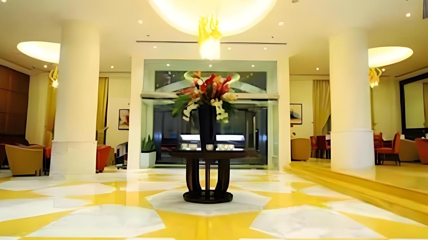 โรงแรมโมนาโก