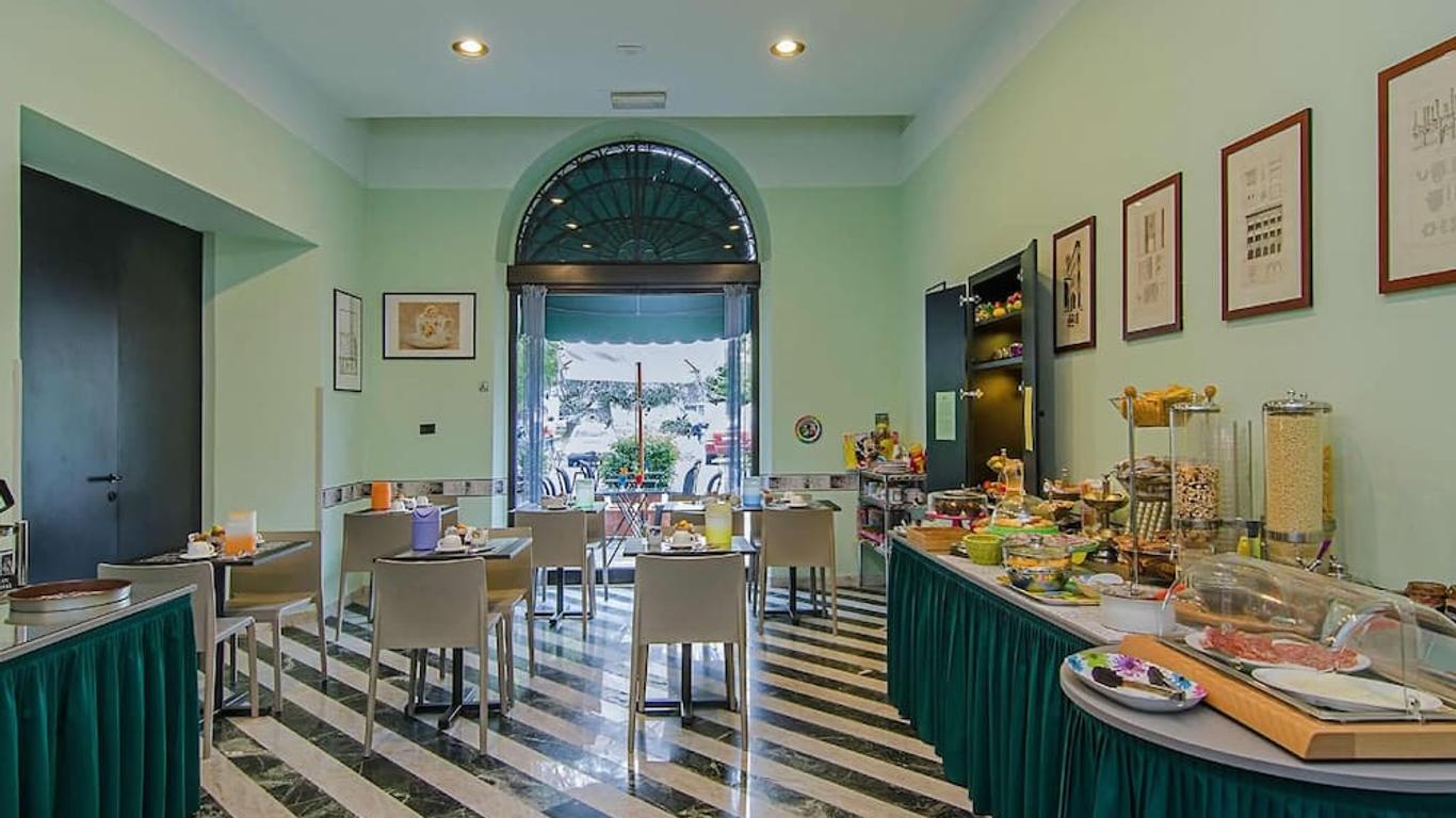 โรงแรมเร็กซ์