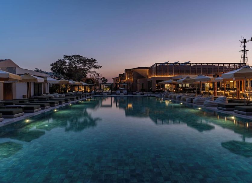 สระว่ายน้ำ รูปภาพ