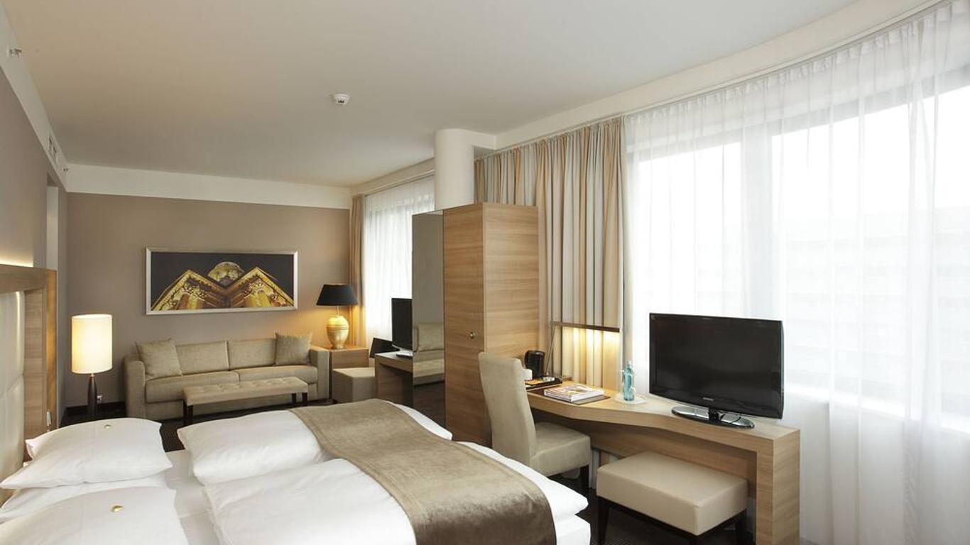 โรงแรม H4 เบอร์ลิน อเล็กซานเดอร์พลัทซ์