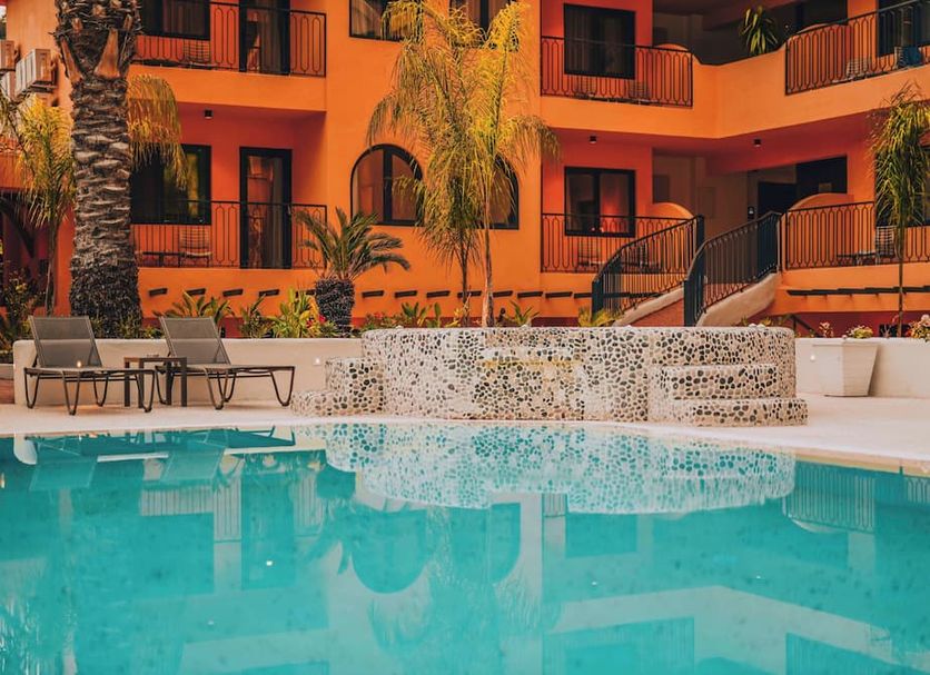 สระว่ายน้ำ รูปภาพ