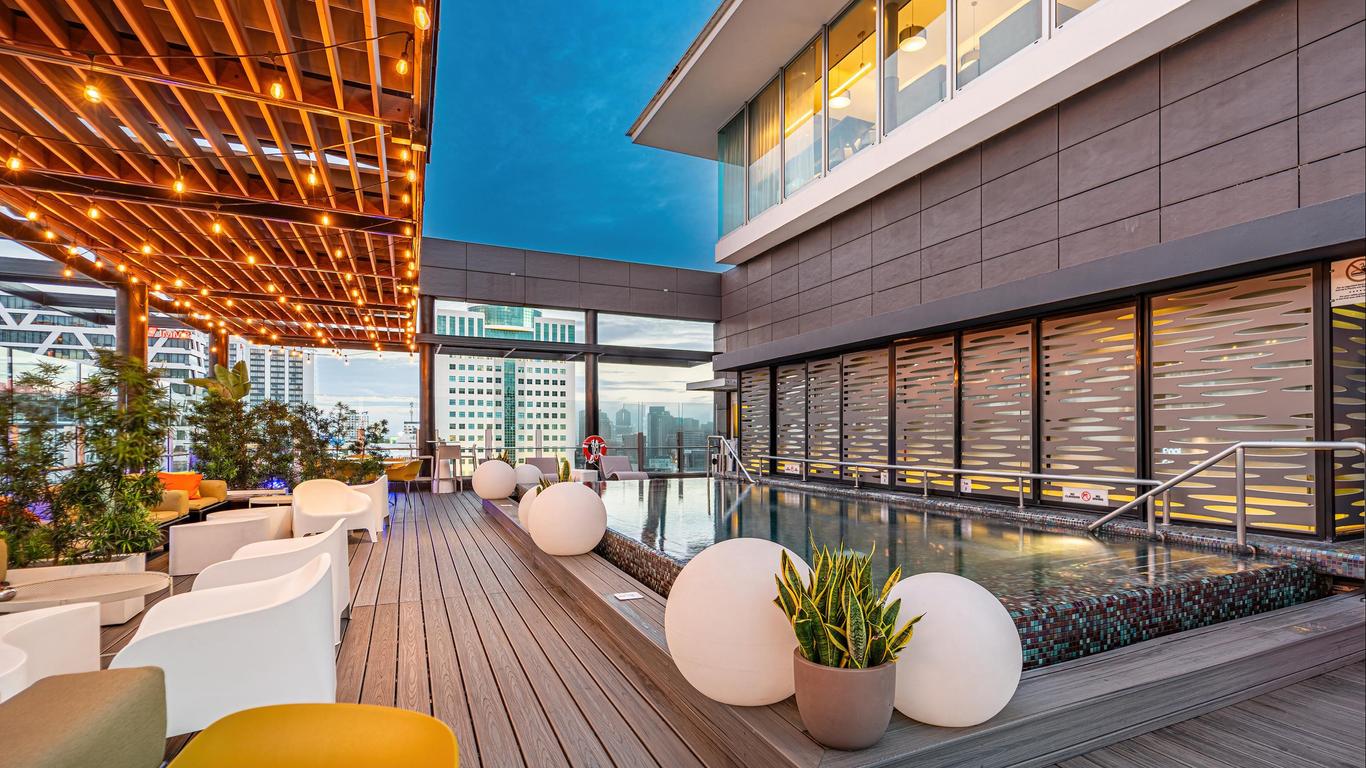 โรงแรม ฮอลิเดย์ อินน์ ซานโต โดมิงโก บาย IHG