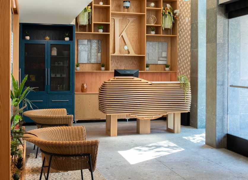 แผนกต้อนรับส่วนหน้า รูปภาพ