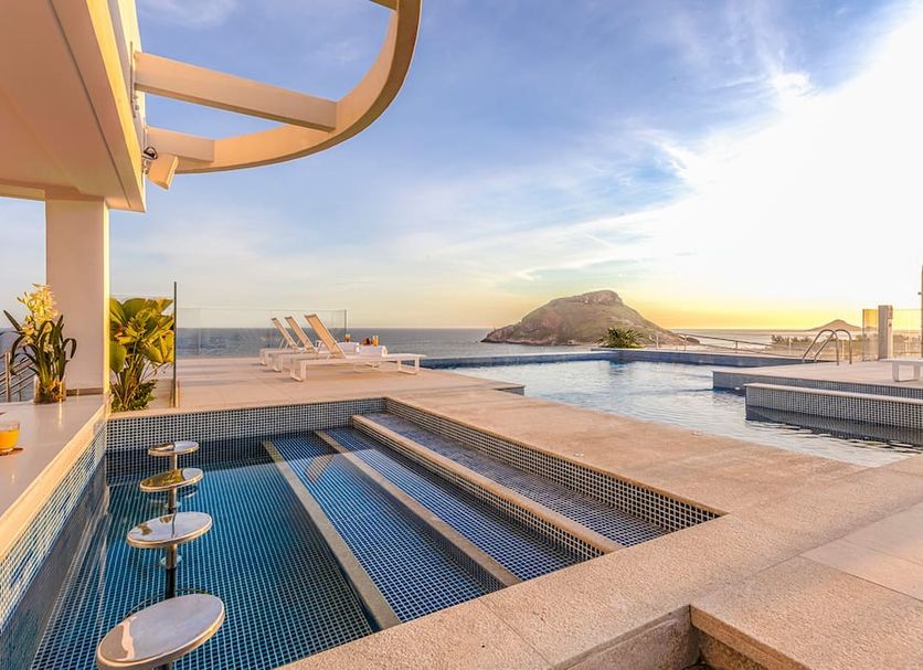 สระว่ายน้ำ รูปภาพ