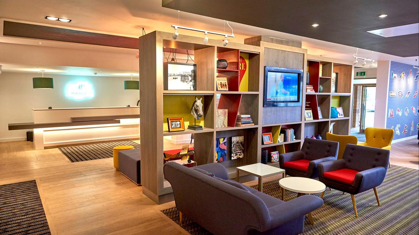 ฮอลิเดย์ อินน์ นอร์ทแธมป์ตัน เวสต์ M1, Jct 16 บาย IHG