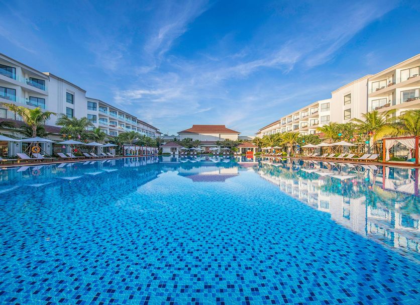 สระว่ายน้ำ รูปภาพ