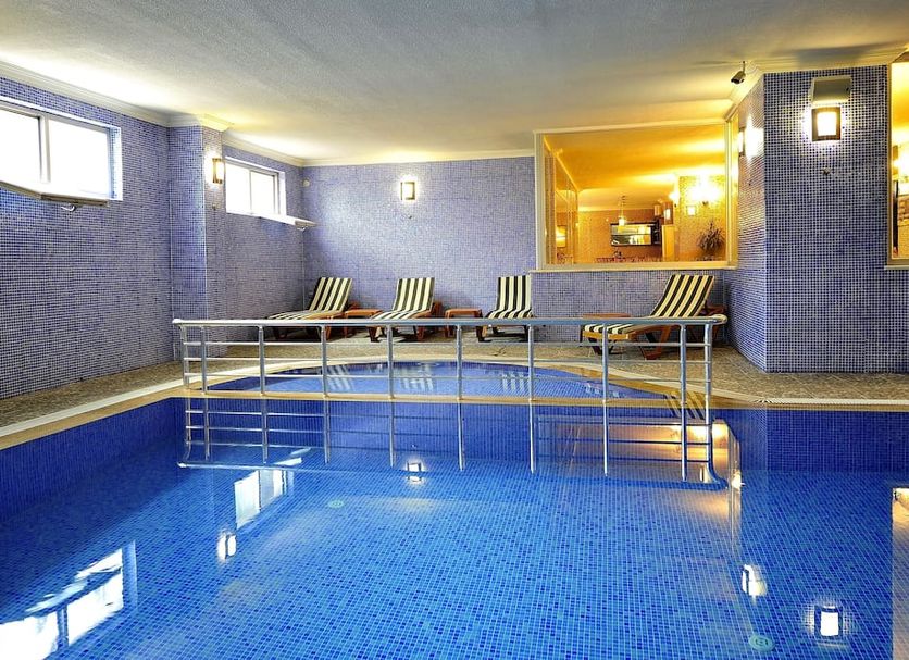 สระว่ายน้ำ รูปภาพ