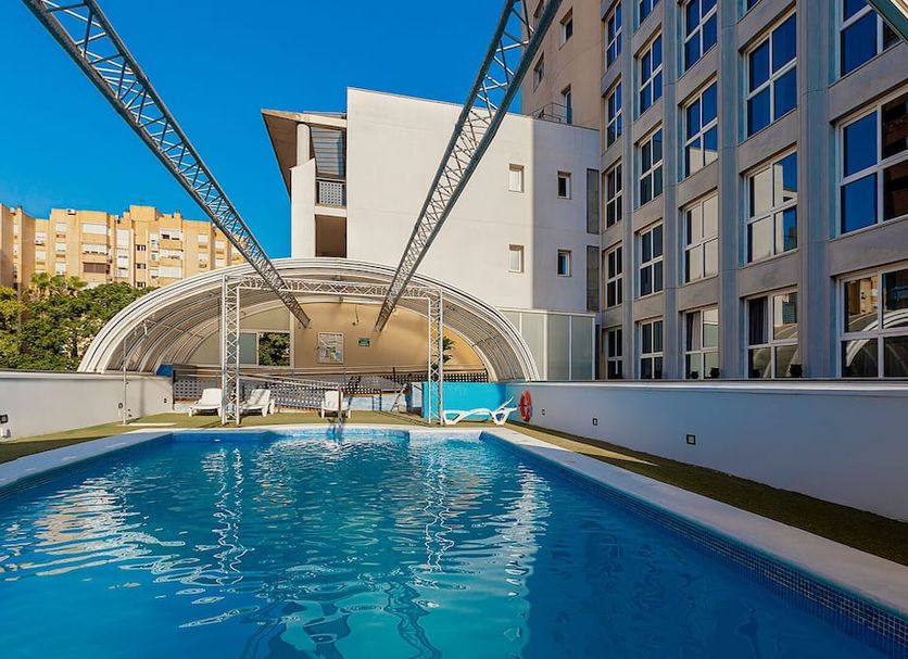 สระว่ายน้ำ รูปภาพ