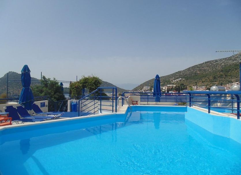 สระว่ายน้ำ รูปภาพ