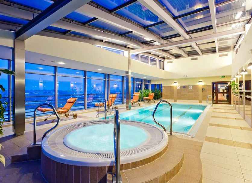 สระว่ายน้ำ รูปภาพ