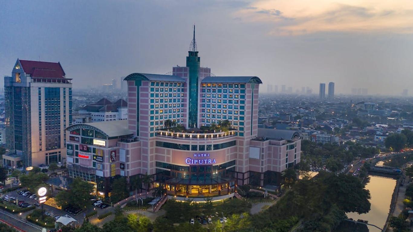 โรงแรมจิปุตรา จาการ์ตา - ผ่านการรับรอง CHSE