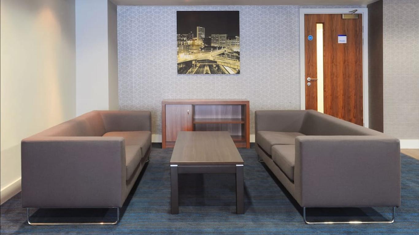 ฮอลิเดย์ อินน์ เอ็กซ์เพรส เบอร์มิงแฮม - สโนว์ฮิลล์ บาย IHG