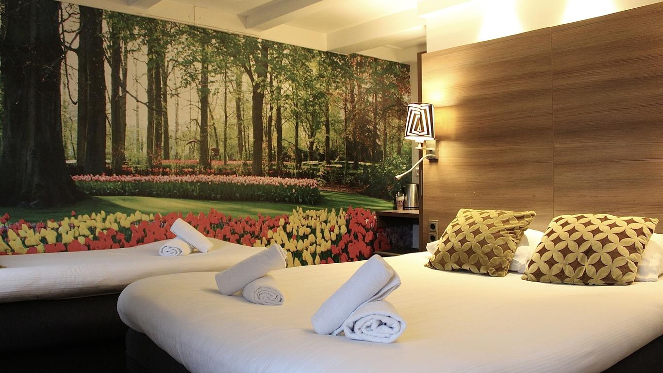 โรงแรมทาวน์เฮาส์