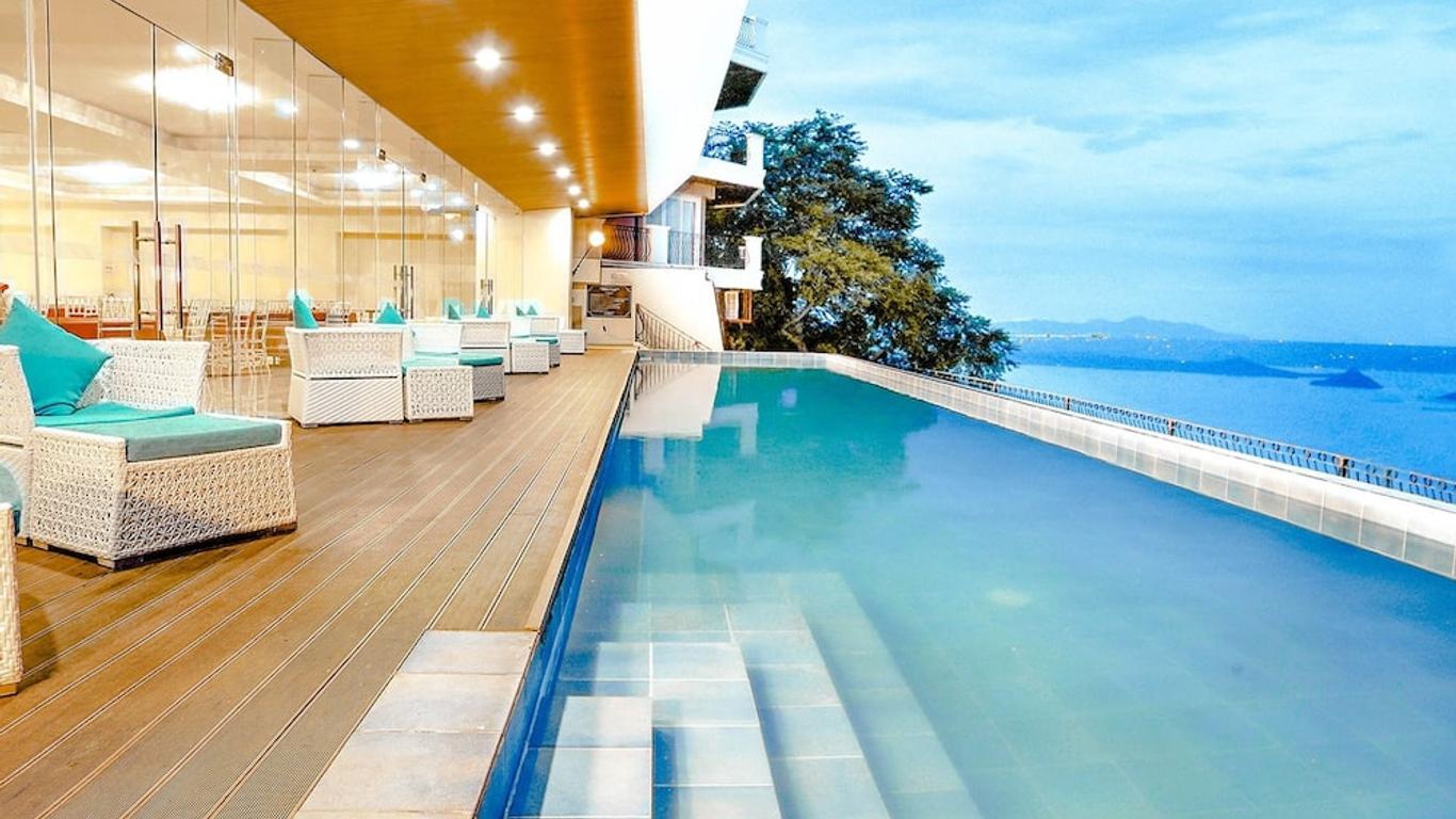 โรงแรมเดอะเลค ตาไกไต