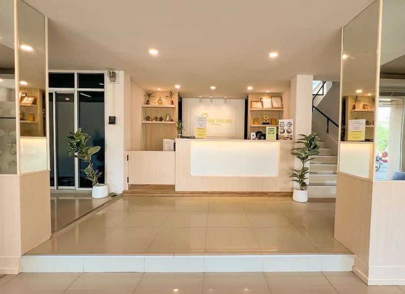 แผนกต้อนรับส่วนหน้า รูปภาพ