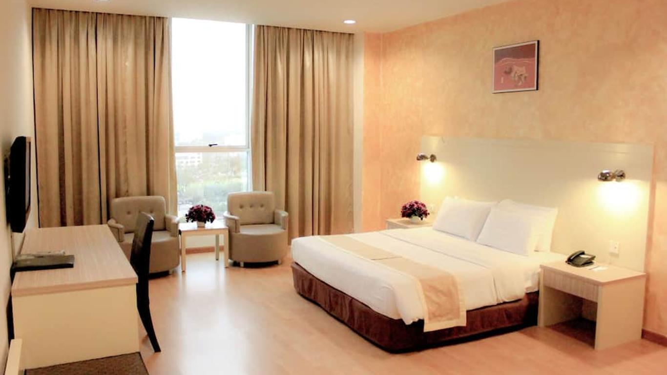 โรงแรมและอพาร์ทเมนท์ทาวเวอร์รีเจนซี