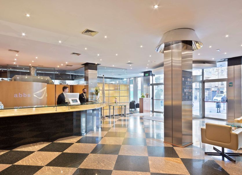 แผนกต้อนรับส่วนหน้า รูปภาพ