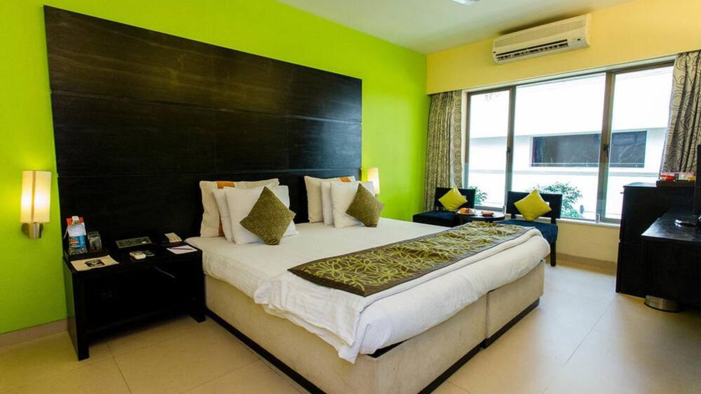 โรงแรมซิตรัสลอนาวาลา