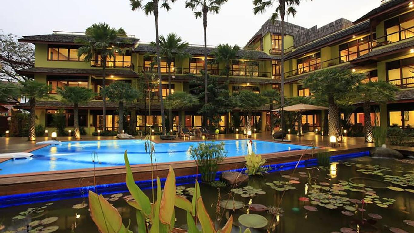 โรงแรมวีซี แอท สวนผัก