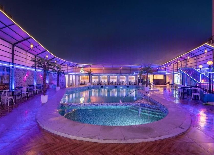 สระว่ายน้ำ รูปภาพ