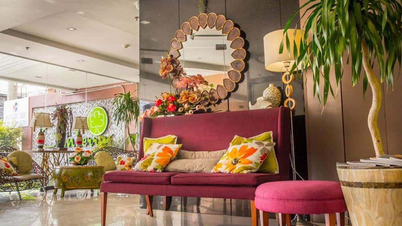 โรงแรมแคนเบอร์รี