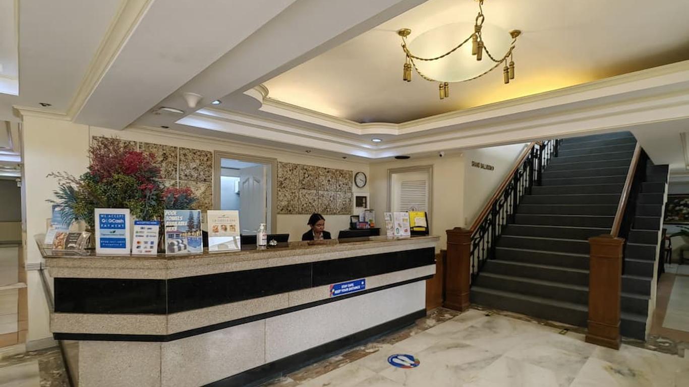 โรงแรมตาไกไต คันทรี่
