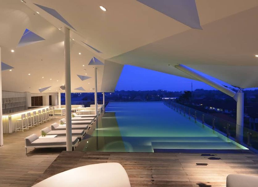 สระว่ายน้ำ รูปภาพ