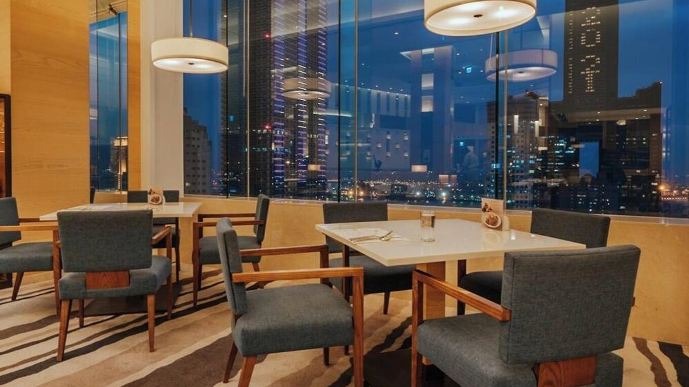 โรงแรมคอซซี่ จงซาน เกาสง
