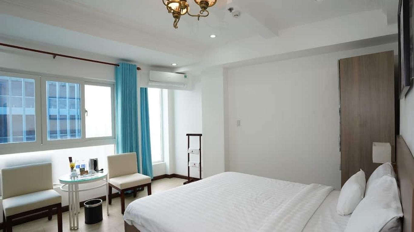 โรงแรมเอช