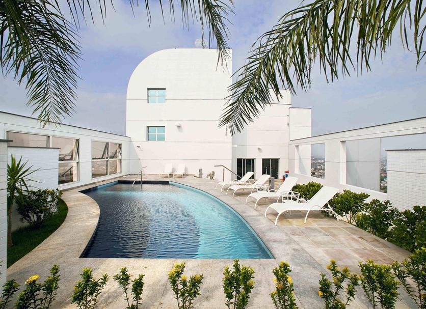 สระว่ายน้ำ รูปภาพ