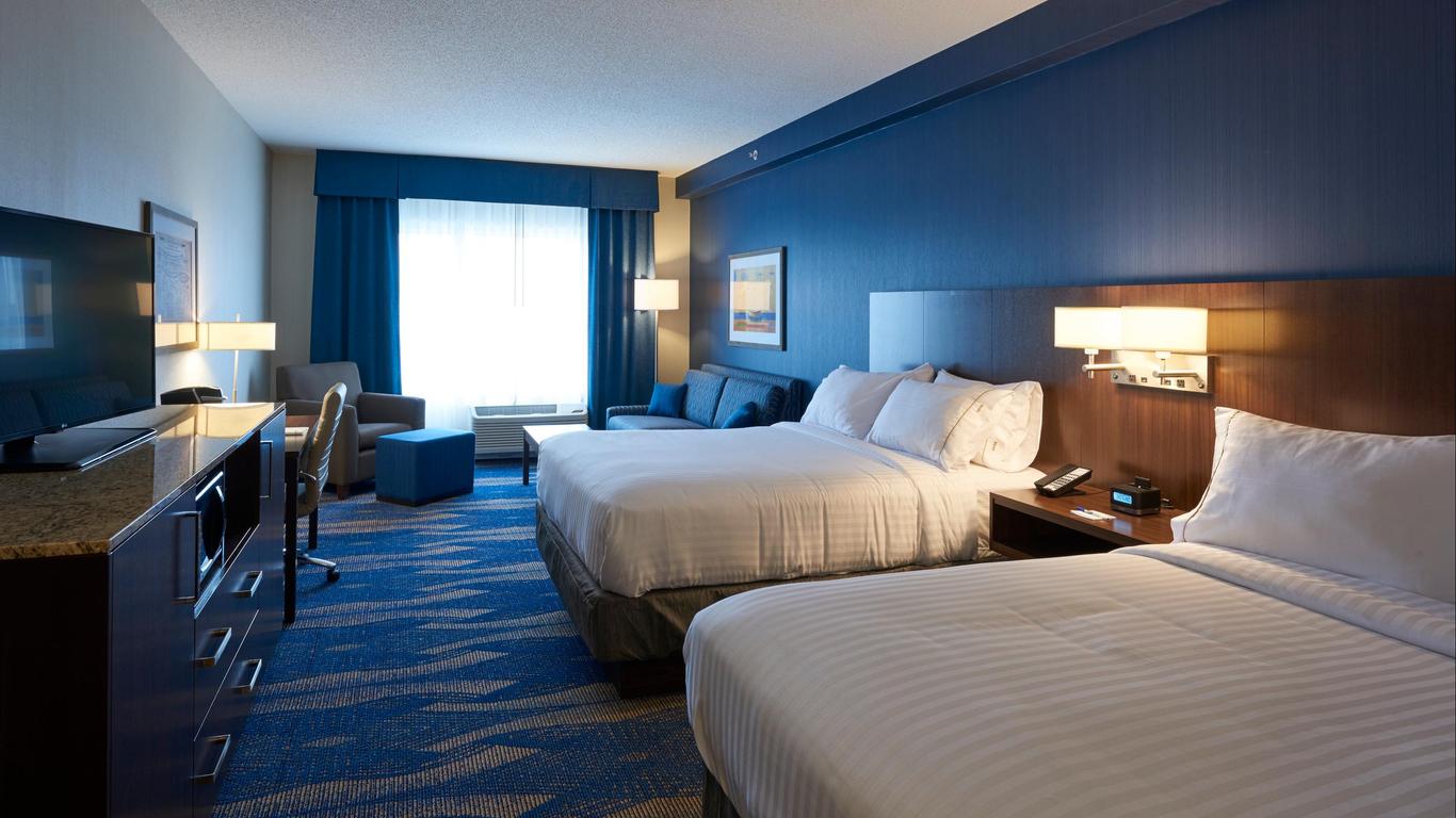 โรงแรม ฮอลิเดย์ อินน์ เอ็กซ์เพรส แอนด์ สวีทส์ เซนต์ จอห์นส์ แอร์พอร์ต บาย IHG