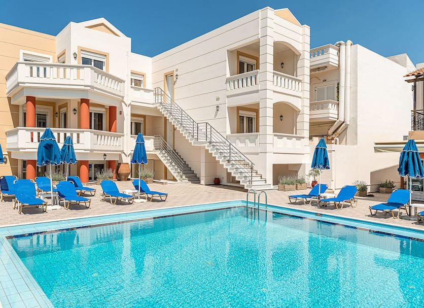 สระว่ายน้ำ รูปภาพ