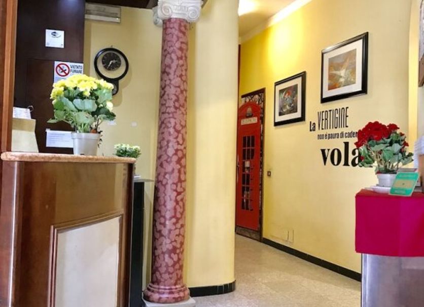 แผนกต้อนรับส่วนหน้า รูปภาพ