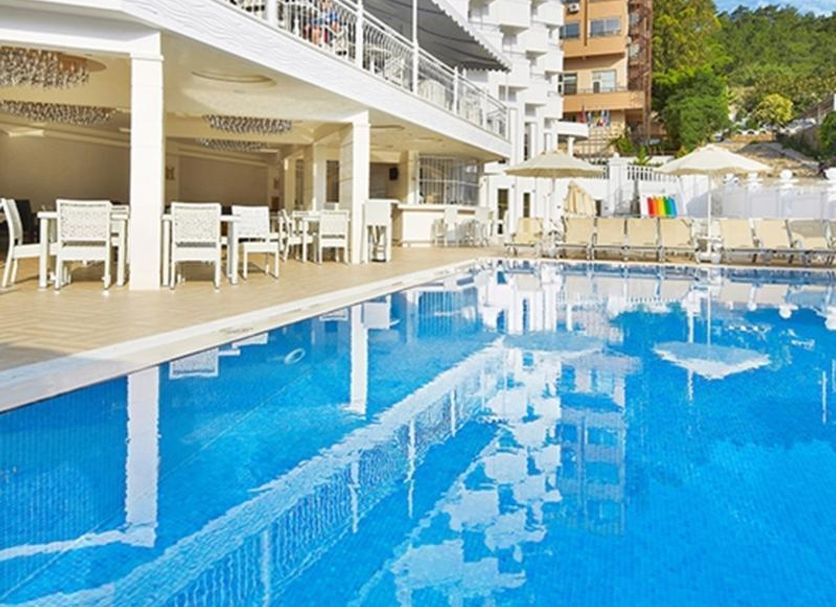 สระว่ายน้ำ รูปภาพ