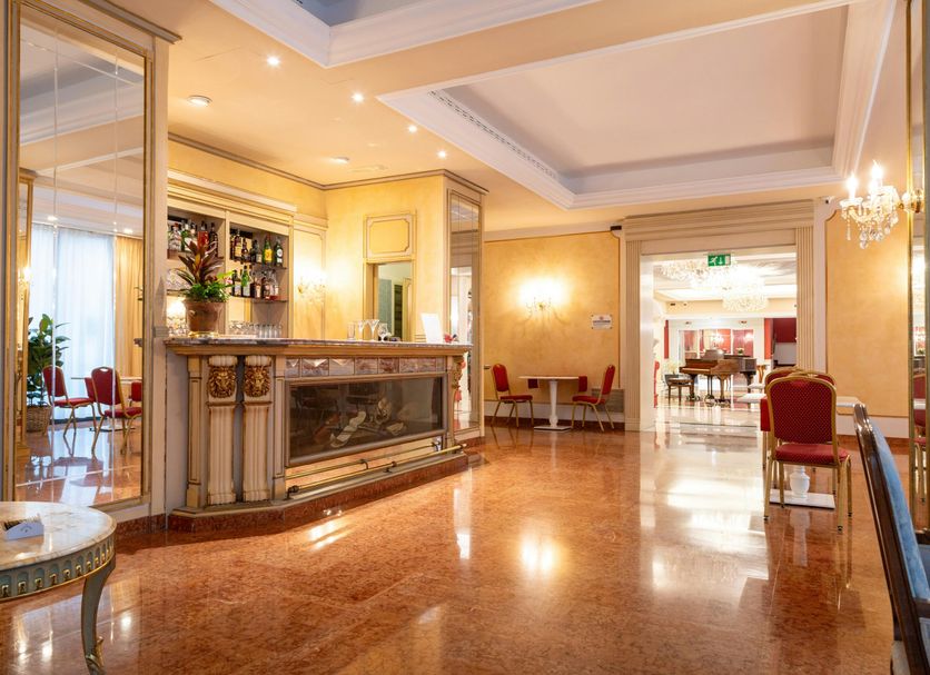 ล็อบบี้ รูปภาพ