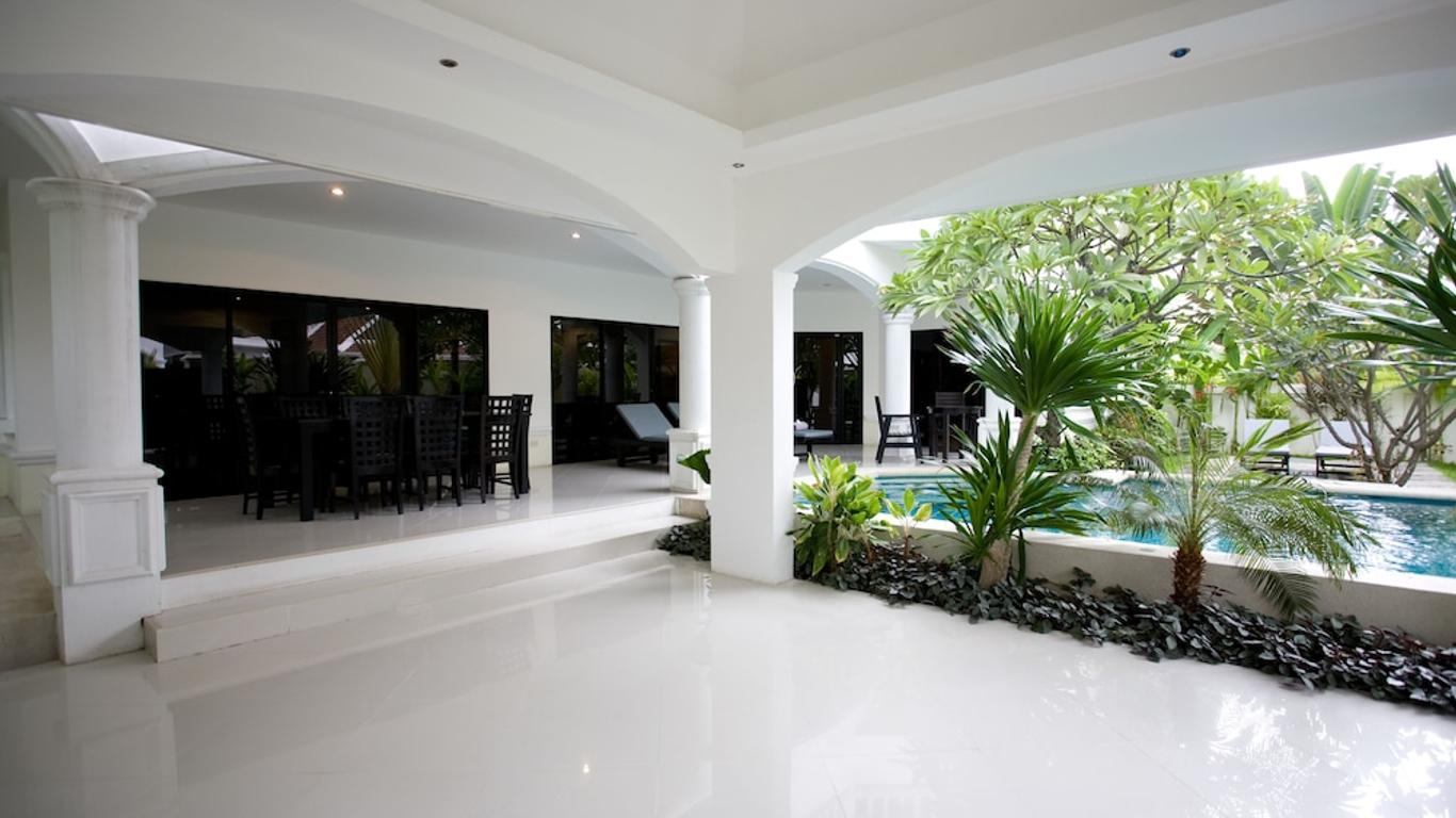 ปาล์มโกรฟรีสอร์ท