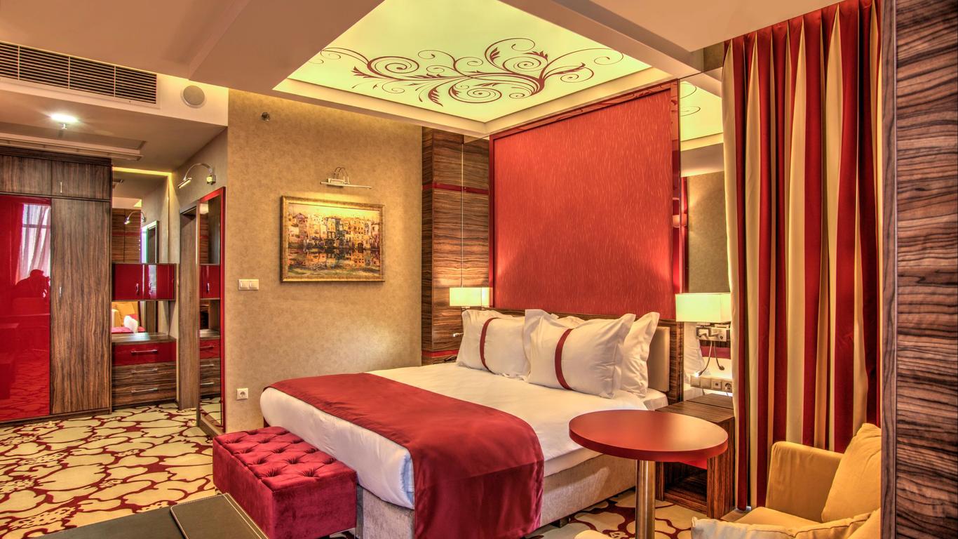 โรงแรม ฮอลิเดย์ อินน์ พล็อฟดิฟ บาย IHG