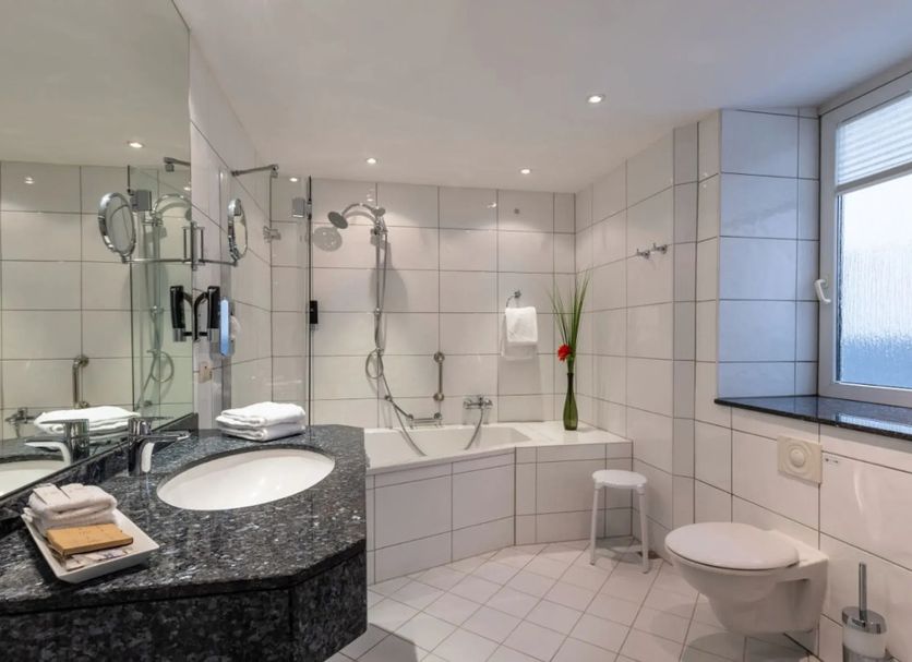 อื่น ๆ รูปภาพ