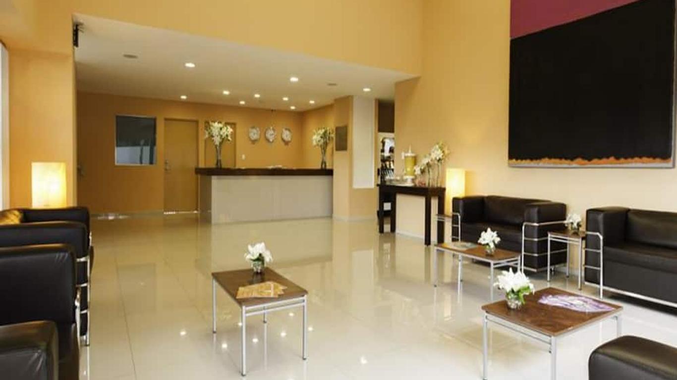 โรงแรมมิซิออน เอ็กซ์เพรส เมริดา อัลตา บริซา