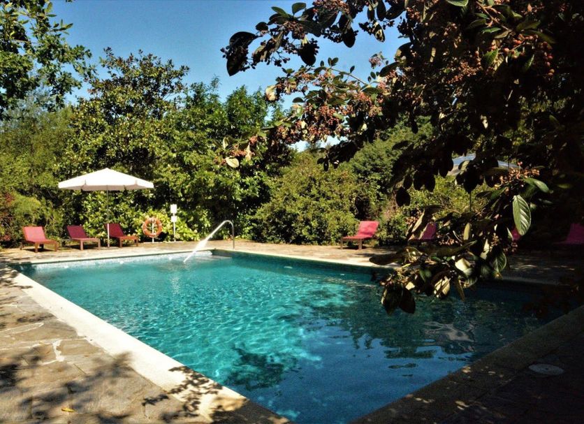 สระว่ายน้ำ รูปภาพ