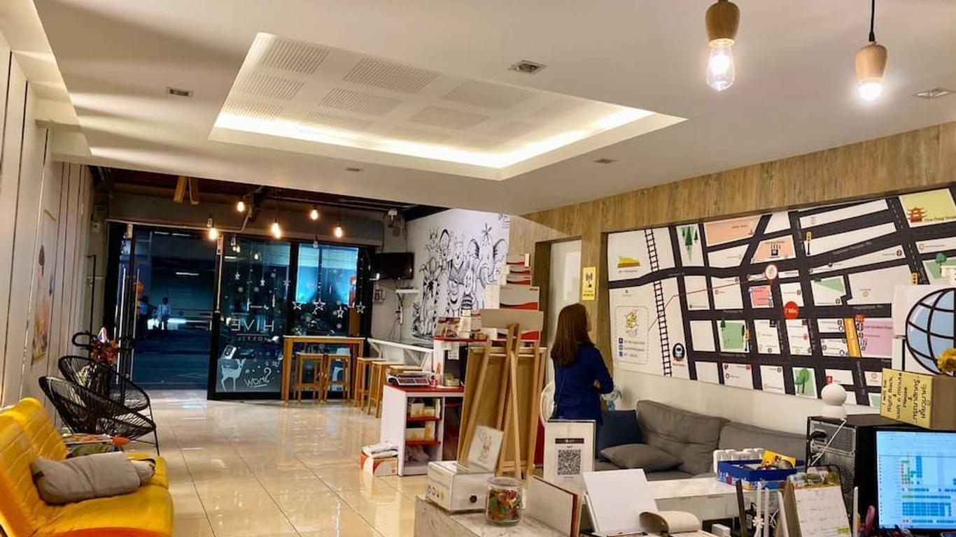 เดอะ ไฮฟ์ หาดใหญ่ โฮสเทล