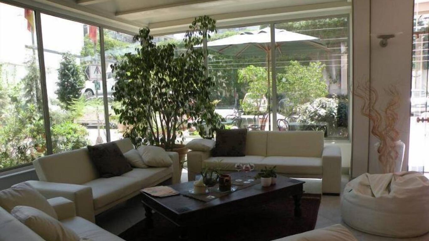 โรงแรมตอร์เรอาตา เรสซิเดนซ์