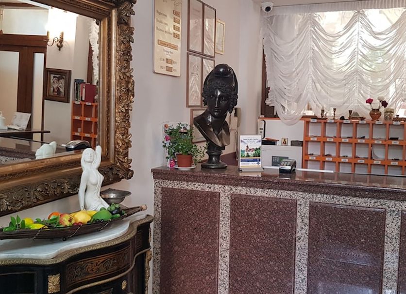 แผนกต้อนรับส่วนหน้า รูปภาพ