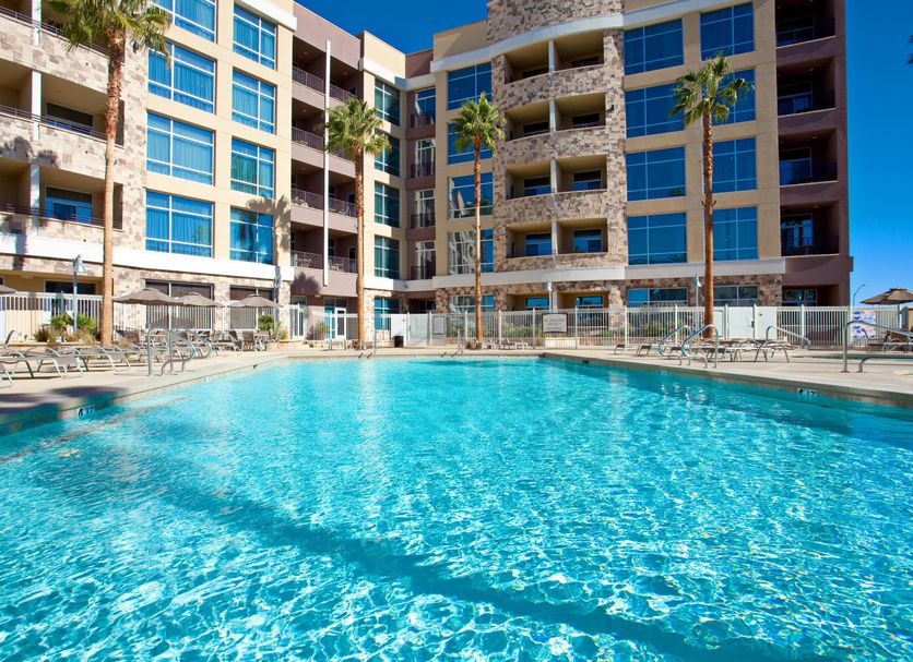 สระว่ายน้ำ รูปภาพ