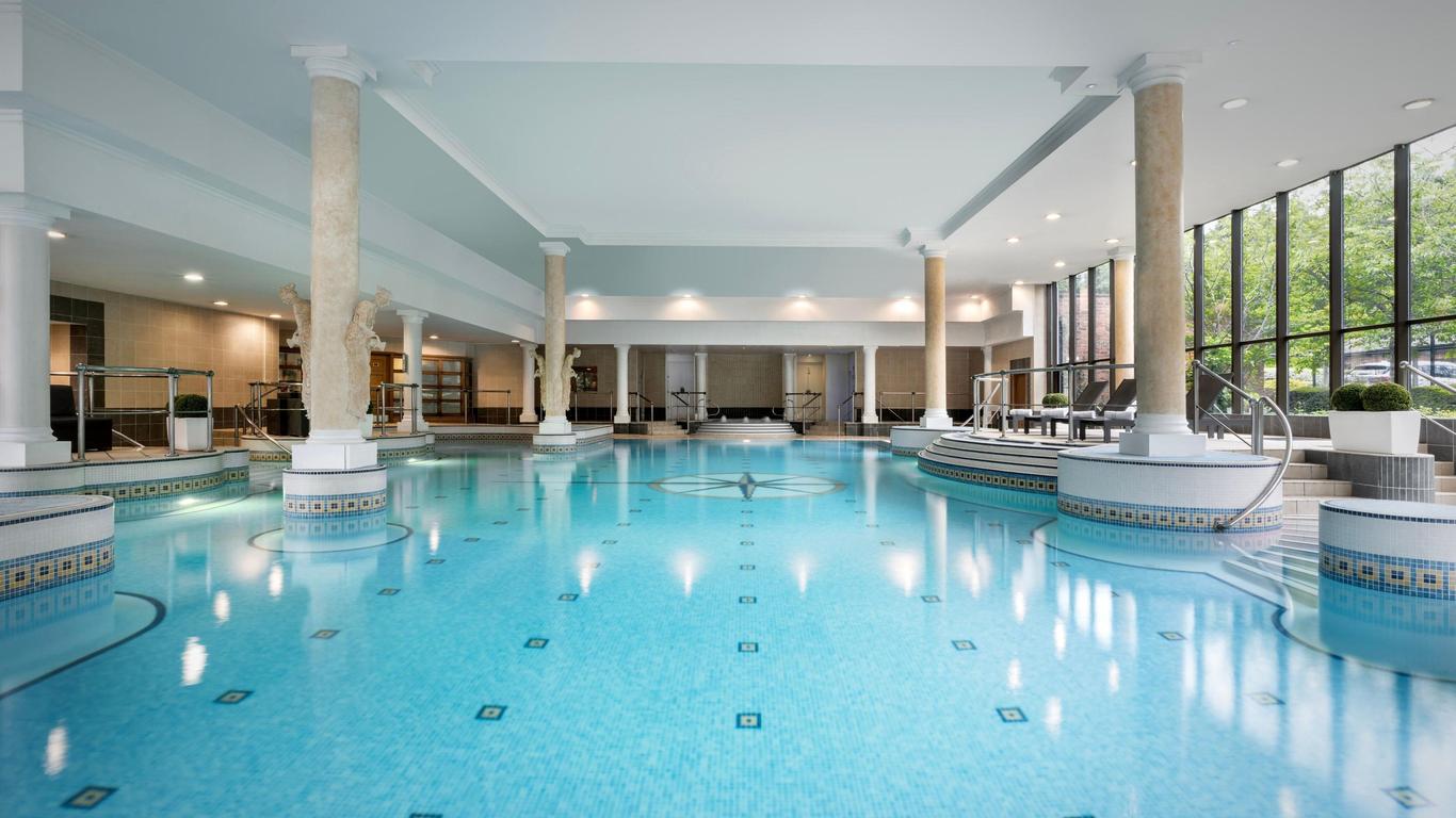 โรงแรม Delta Hotels เนี่ยนะเชสเตอร์ แอร์พอร์ต