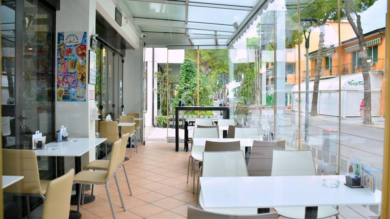 โรงแรมเอ็ตนา