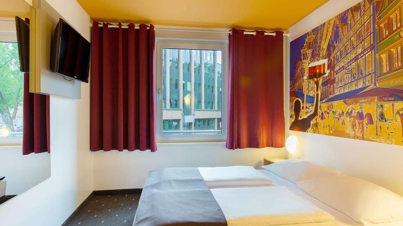 โรงแรม B&B ดุสเซลดอร์ฟ-ซิตี้