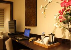Grand Hotel Beirut - Beirut - Bedroom