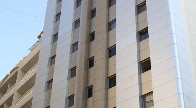 Grand Hotel Beirut - Beirut - Building