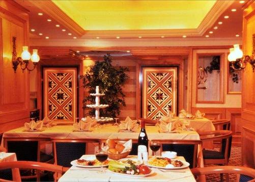 Grand Hotel Beirut - Beirut - Restaurant